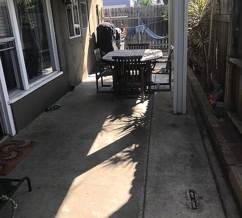 2nd image of 323 E 18th St APT E