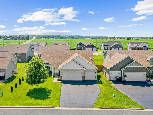 932 Ashford Rd, Belle Plaine, MN 56011