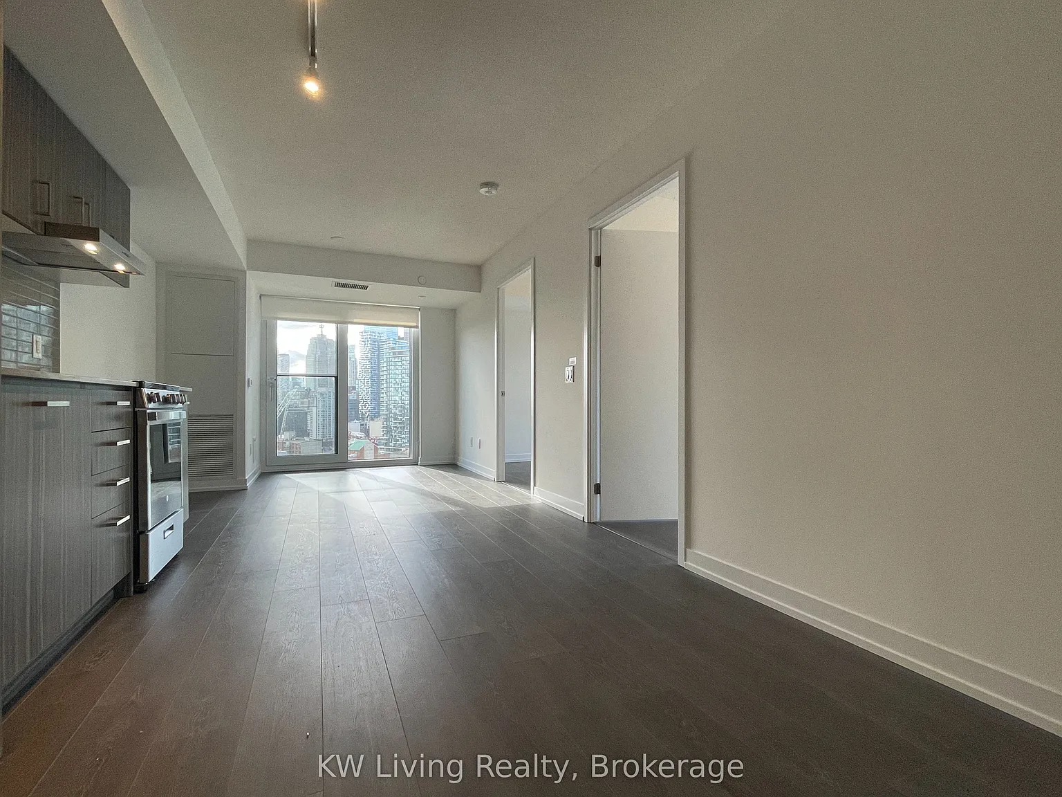 3 bed, $3,500 — Photo 4