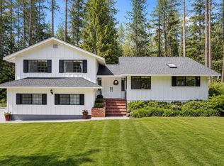 160 Hidden Valley Ln, Rogue River, OR 97537