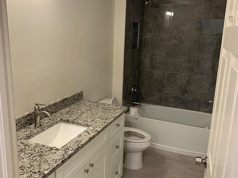 3533 SW 8th Pl — Photo 15