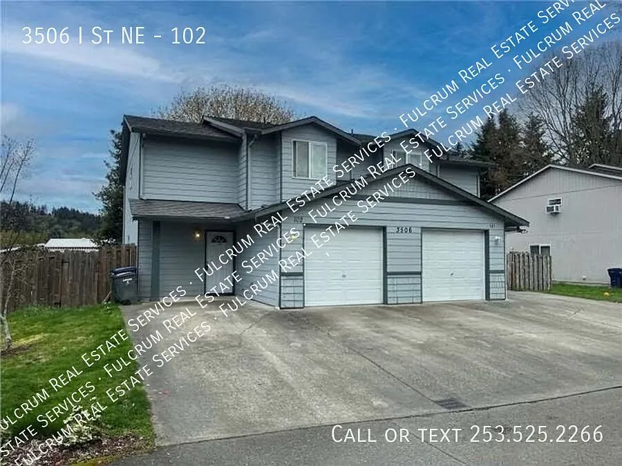 3506 I St NE #102