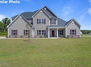 571 White Shoal Way, Sneads Ferry, NC 28460