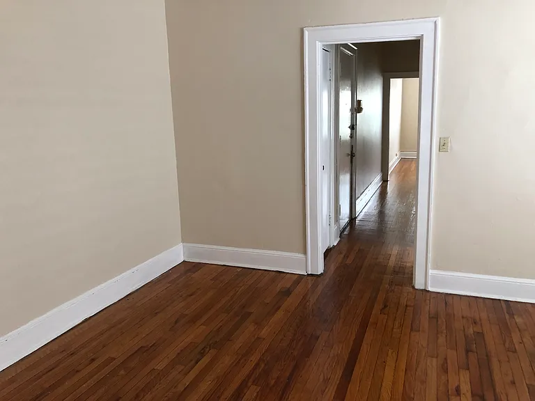 1771 Coventry — Photo 9