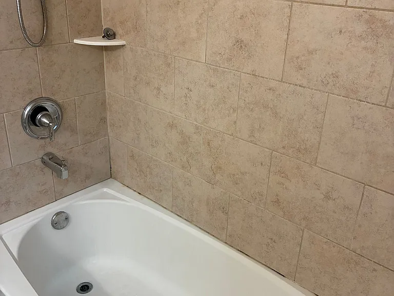 4112 56th Avenue Ter E — Photo 10