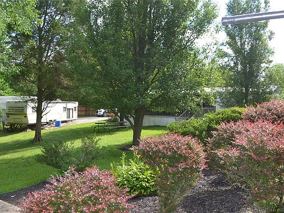 4th image of 2290 N Dogwood Cir