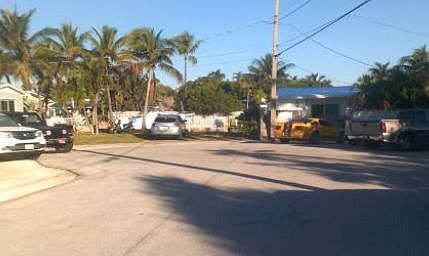 5th image of 1609 Jamaica Dr