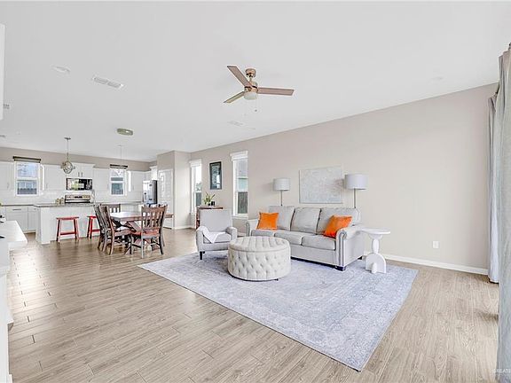 5th image of 5237 Lost Creek Ln