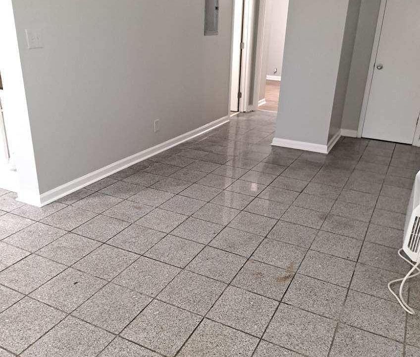 1st image of 550 Harding Pl APT B110