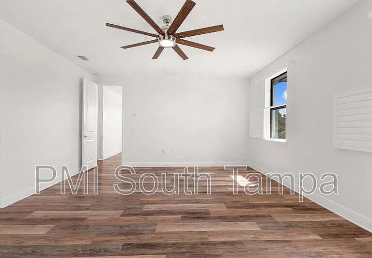6209 S 3rd St — Photo 59