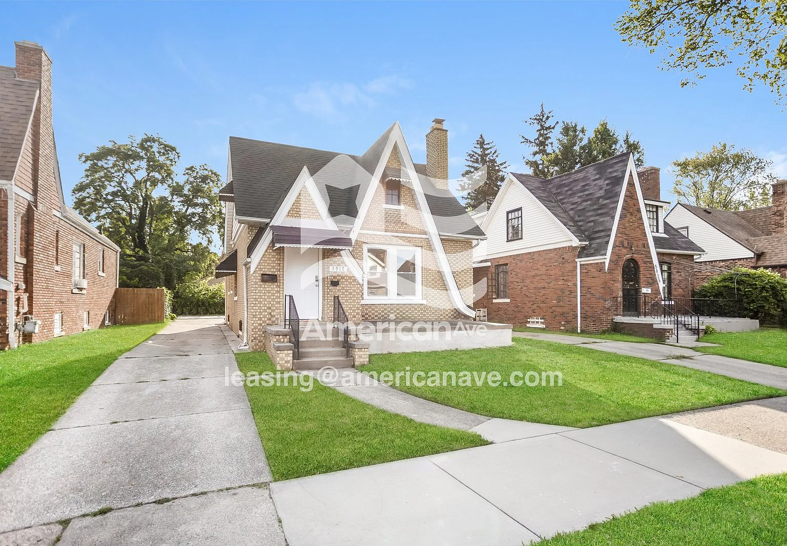 3 bed, 2.0 bath, 1549 sqft, $1,418 — Photo 2