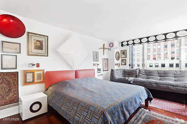 Sold by Corcoran | media 3