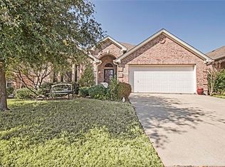 10313 Grayhawk Ln, Fort Worth, TX 76244