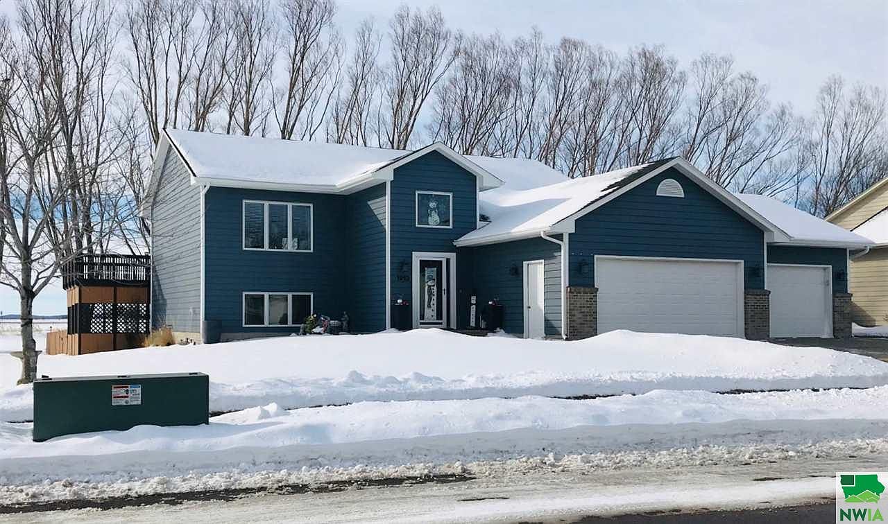 1910 Country Club Dr, Elk Point, SD 57025 Zillow