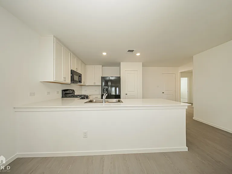 9733 NW 124th St — Photo 10