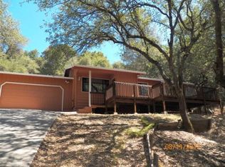 11895 Warbler Way, Penn Valley, CA 95946