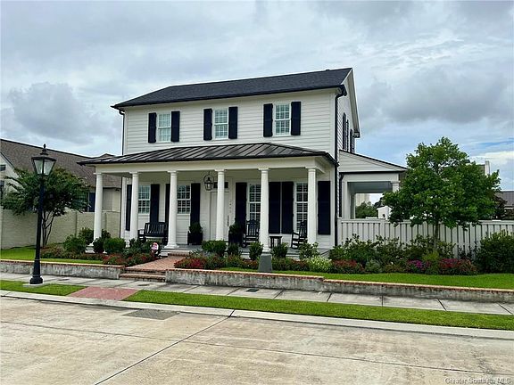 2nd image of 2455 Burton Dr