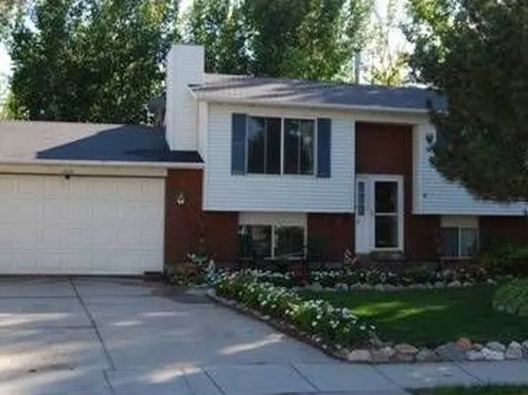 1219 W Galilee Cir, West Jordan, UT 84088