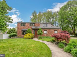 403 Heartwood Rd, Cherry Hill, NJ 08003