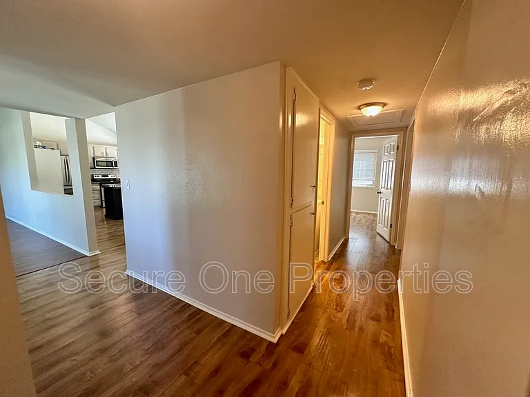 29362 Hillrise Dr — Photo 12
