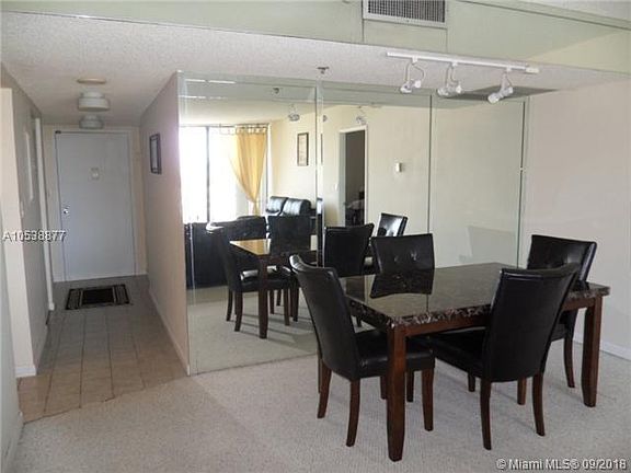 5th image of 20355 NE 34th Ct APT 1121