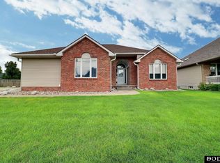 2425 E 16th St, Fremont, NE 68025