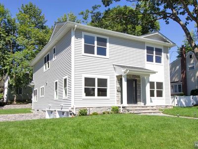 61 Park Ave, Cresskill, NJ, 07626