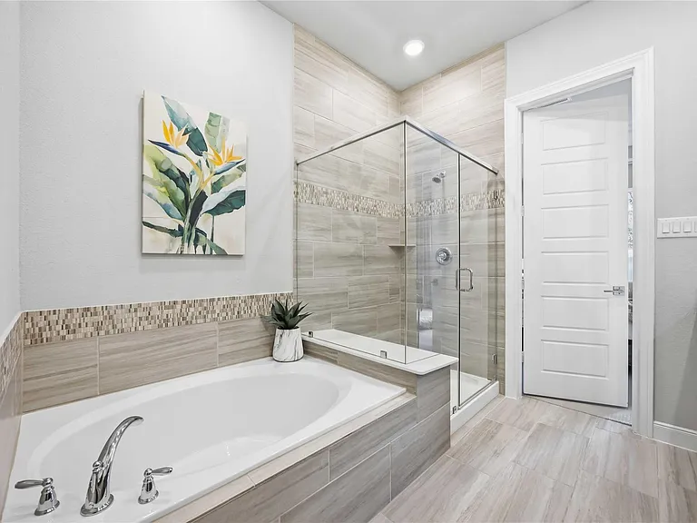 8104 Morning Melody Dr — Photo 16