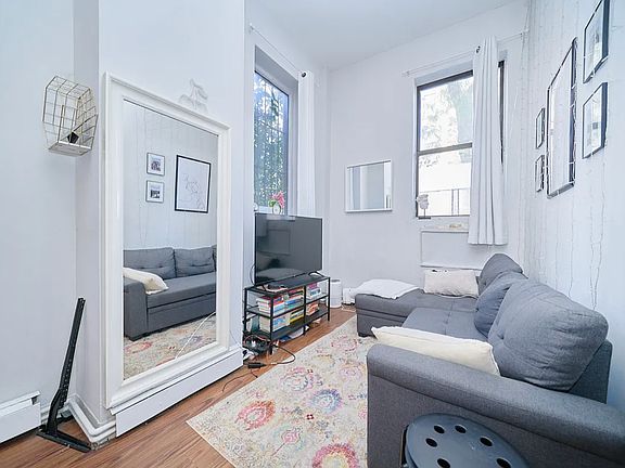 2nd image of 514 W 48th St #C1