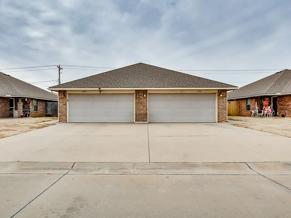 1407 Macalpine St