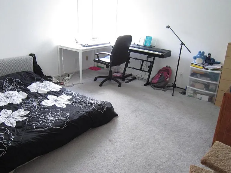 5320 Whitsett Ave #8 — Photo 12