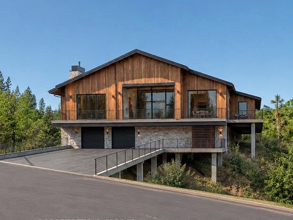 2nd image of 241 Red Apple Dr