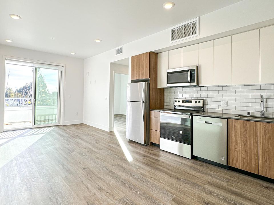 301 D 301 D St West Sacramento CA Zillow