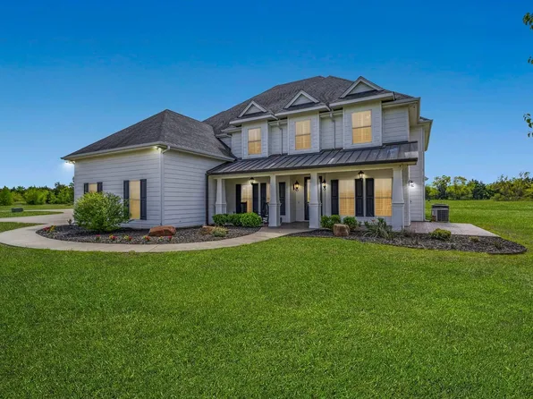 6100 Old Clarksville Rd, Reno, TX 75462