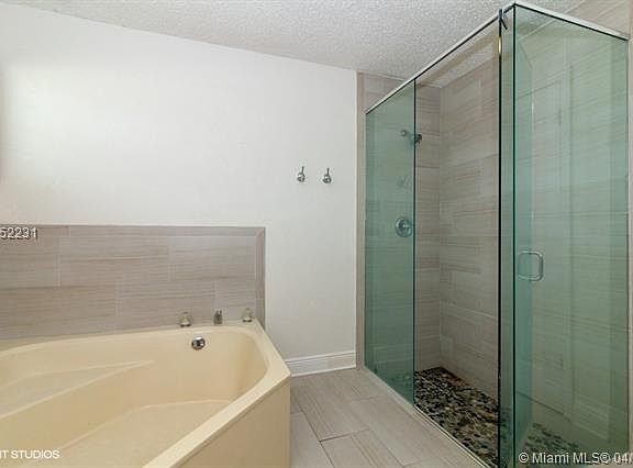 5th image of 5480 Lancelot Ln
