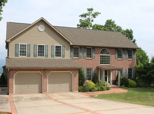 209 Cochise Trl, Lock Haven, PA 17745