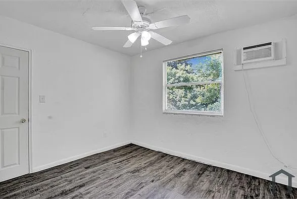 708 NW 4th Ave #1 — Photo 12