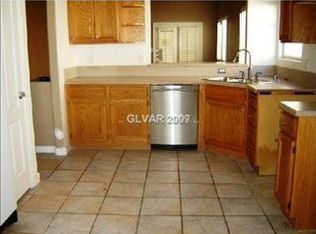 8109 Rugged Ave, Las Vegas, NV 89131