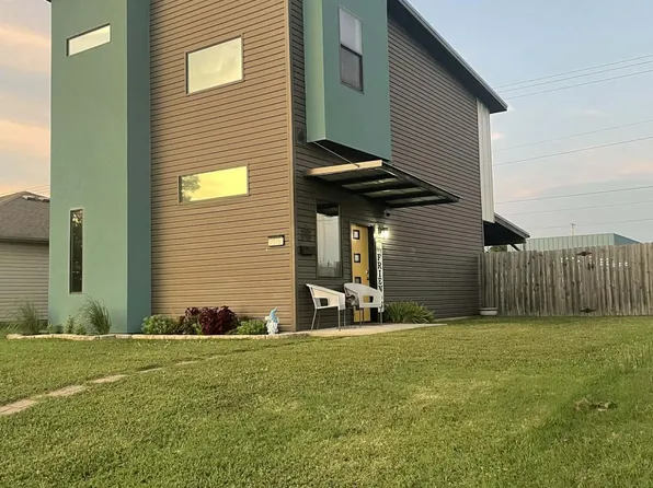 2215 S Joplin Ave, Joplin, MO 64804