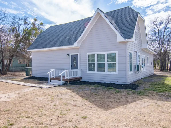 1901 Southside Dr, Brownwood, TX 76801