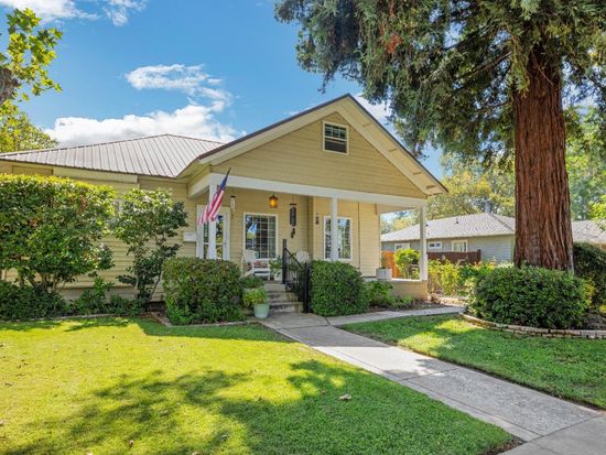 125 Irene Ave, Roseville, CA 95678