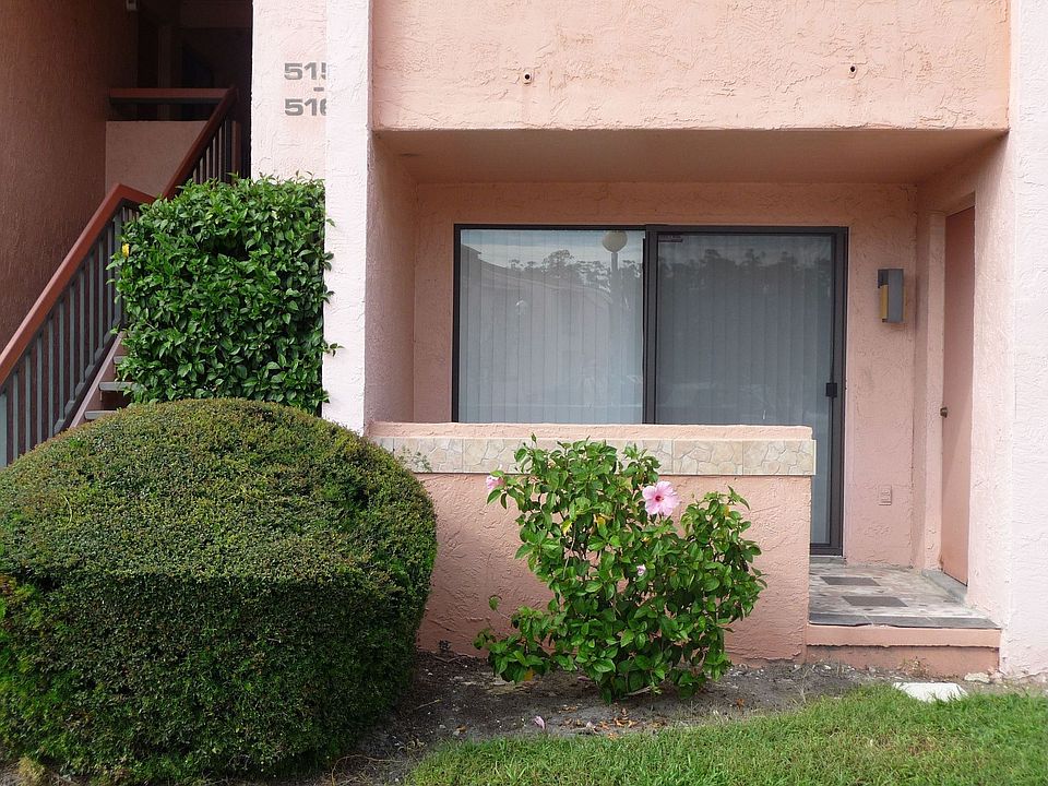 5151 Vineland Rd. 