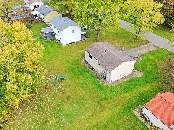 3rd image of 2650 Elizabeth Dr SW