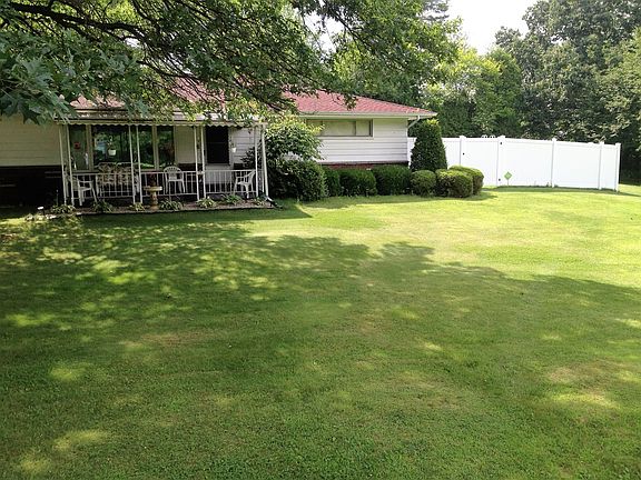 2nd image of 482 N Osborn Ave