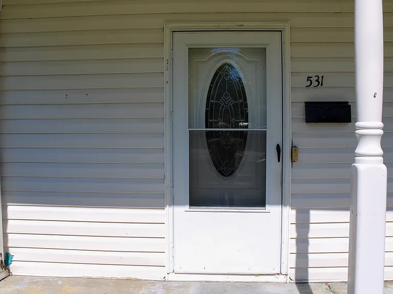 531 Saint Marks St — Photo 36