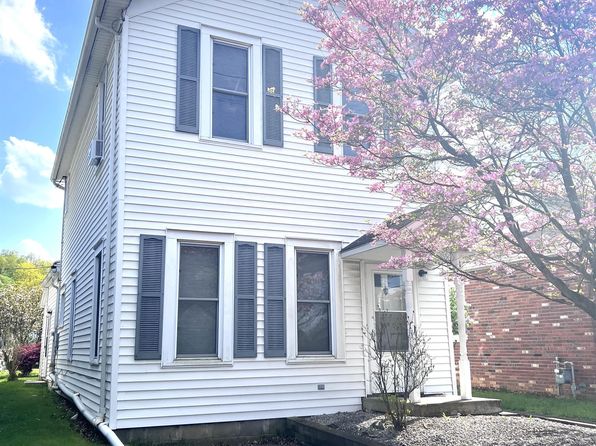 124 Rexford St