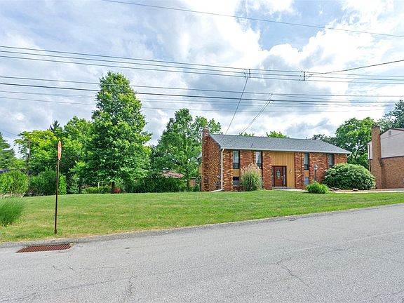 3rd image of 101 Teton Dr