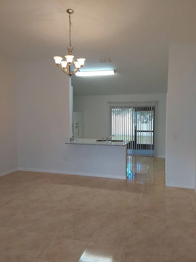 21 Prospect Lane — Photo 1