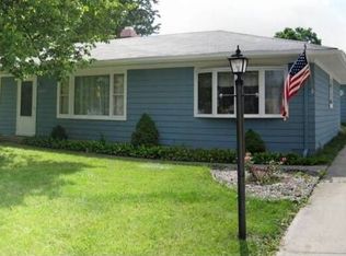 8026 Carnovan Dr, Fort Wayne, IN