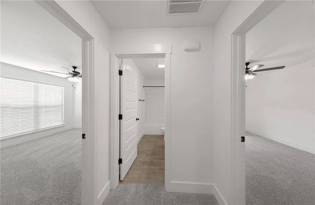 3 bed, 1744 sqft, $1,850 — Photo 2